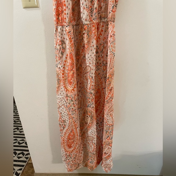 Old Navy Summer Dress - Picture 4 of 5
